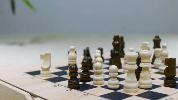 Κοντινό Πλάνο Macro Shot Chess Pieces Wood Παιχνίδι Σκακιού Παιχνίδι — Αρχείο Βίντεο