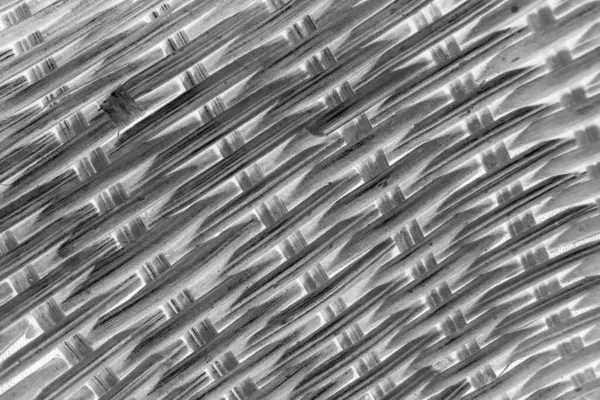 Arkaplan ve tasarım için renk dokusu. Renkli iplikler. Samandan örgü örüyorum. Çantanın ve kumaşın yüzeyi.