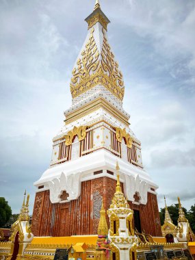 Phra 'dan Phanom Tapınağı' ndan Phanom Phanom, Nakhon Phanom, Tayland, Altın Pagoda