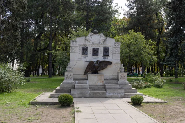 Moldavsko Kišiněv Narození Kristovy Metropolitní Katedrály Památník Simiona Murafy Alexeje — Stock fotografie
