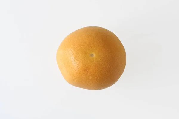 柚子果实在白色的背景上被分离出来 顶部视图 — 图库照片