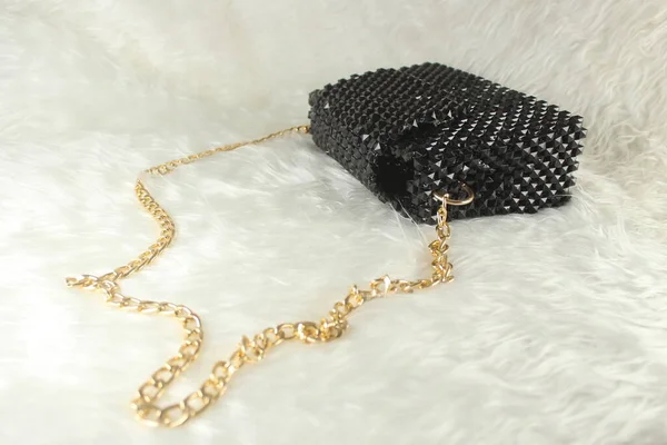 Handmade Black Purse Made Bright Beads White Furry Blanket Gold — Stock Photo, Image