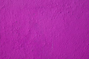 Mesajlar için boş mor duvar arkaplanı. Çimento dokusu.