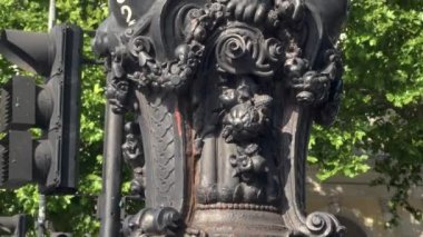 Antique lamps and statues on Trafalgar square