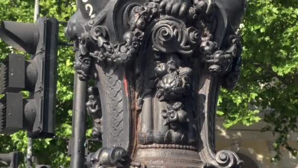 Antique Lamps Statues Trafalgar Square — 비디오