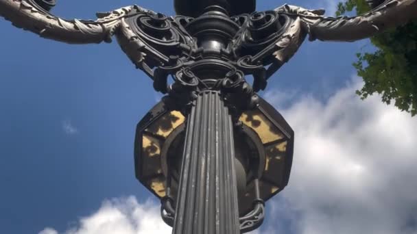 Antique Lamps Statues Trafalgar Square — Stock Video
