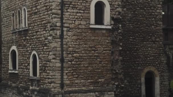 Παλαιό Κτίριο Από Τούβλα Στο Λονδίνο Ηνωμένο Βασίλειο — Αρχείο Βίντεο