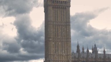 Big Ben saati, Londra, İngiltere, İngiltere, Westminster 4k 25.07.2022