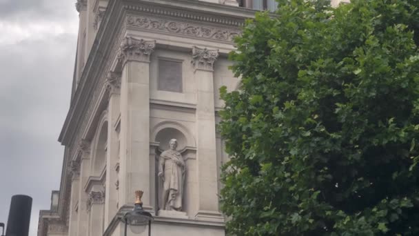 Центральний Лондон Фасади Зовнішньої Архітектури Будівля Уряду Кабінету Міністрів Велика — стокове відео