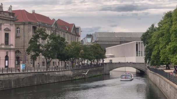 Berlim Centro Cidade Exteriores Transporte Cinemático 2022 — Vídeo de Stock