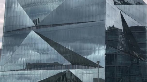 3Xn Cube Berlin Building Street View Cinematic Germania 2022 — Video Stock