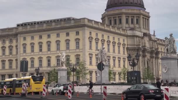 Βερολίνο Κέντρο Της Πόλης Εξωτερικούς Χώρους Και Τις Μεταφορές Κινηματογραφική — Αρχείο Βίντεο