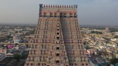 Srirangam ancient temple architecture details India, aerial drone view 4k Tamil Nadu 