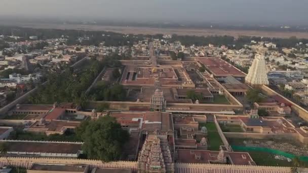 スリランガム寺院複合インド 空中ドローンビュー4Kタミル ナードゥ — ストック動画