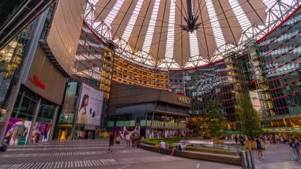 Berlin Potsdamer Platz Center Mall Hyperlapse Timelapse Germany 2022 — Stockvideo