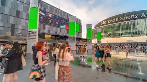 Mercedes Benz Arena Berlin Panoramic Hyperlapse Timelapse Germany 2022 — Stock videók