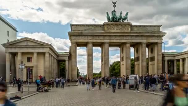 Berlin Brandenburg Tor Panoramic Hyperlapse Time Lapse 2022 Germany — Vídeo de Stock