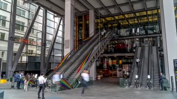 ロンドン リーデンホール市場の入り口タイムラプス ハイパーラプス イギリス 2022 — ストック動画