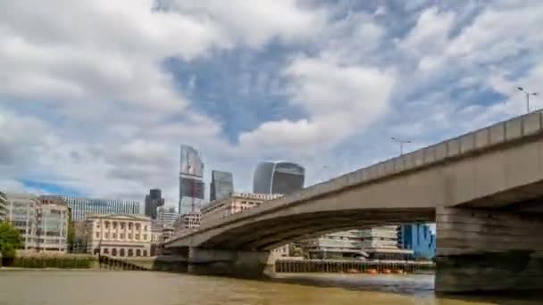 London Themes Travel Boat Timelapse Hyperlapse England 2022 — Vídeo de Stock