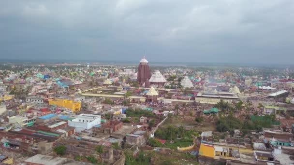 Orissa India Jagannath Temple Aerial Drone Footage — стоковое видео
