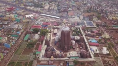 Orissa, Hindistan, Jagannath tapınağı, 4k hava aracı görüntüleri.