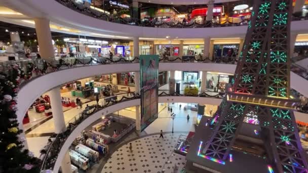 Terminal Shopping Pattaya Interior Revelando Tiro Cinematográfico Torre Eiffel Tailândia — Vídeo de Stock
