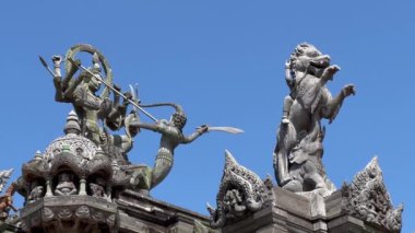 Pattaya 'daki Hakikat Tapınağı dış oyma heykelleri, Tayland