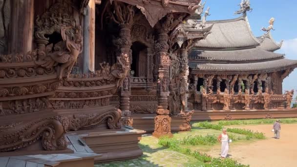 Turisti Santuario Della Verità Tempio Pattaya Thailandia 2023 — Video Stock