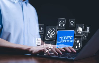 Olay Yönetimi ve İş Süreç Teknolojisi Konsepti. Sanal olay yönetim simgeleri, ortaya çıkan beklenmedik sorunları teşhis edip çözüyorlar. işlem otomasyonu, problem çözünürlüğü, risk,