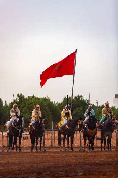 Essaouira Fas Ağustos 2023 Biniciler Geleneksel Fas Kıyafeti Şövalyelerin Aksesuarları — Stok fotoğraf