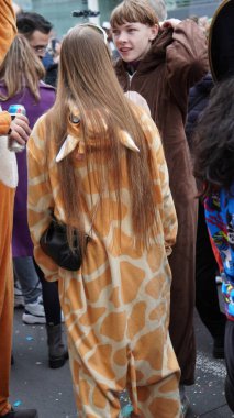 Koblenz 'deki canlı karnaval, özenle hazırlanmış kostümlerin, enerjik geçit törenlerinin ve Koblenz Karnavalı' nın şenlikli atmosferinin fotoğrafları. Seyahat acenteleri, bloglar, seyahat dergileri ve festival resimleri isteyen insanlar için mükemmel..