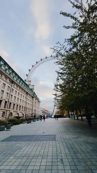 Londra göz alıcı yan görünüş