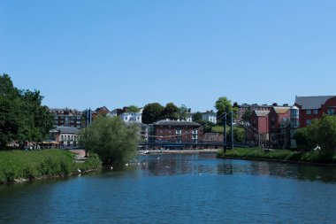 Cricklepit Köprüsü, Exeter nehrinde.