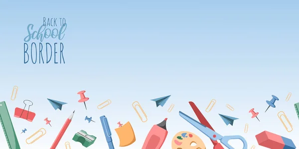 Okul çantasıyla, kırtasiyeyle ve malzemelerle birlikte yatay pankarta dönüyoruz. Geçmişinde eğitim konuları olan kusursuz desenli karalama. Satış, web, sınır, çevrimiçi satış için vektör illüstrasyonu.