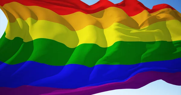 Rüzgarda dalgalanan LGBTQ bayrağı