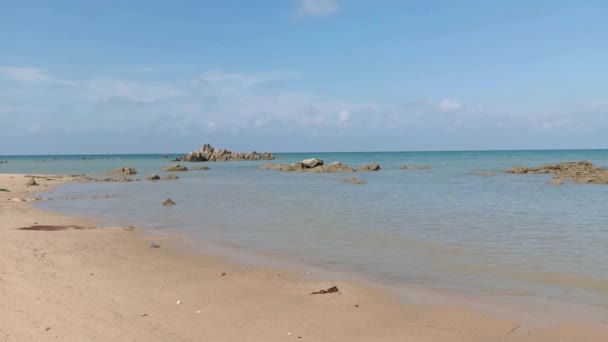 Nagranie Naturalnej Scenerii Plaży Ekspansji Skał — Wideo stockowe