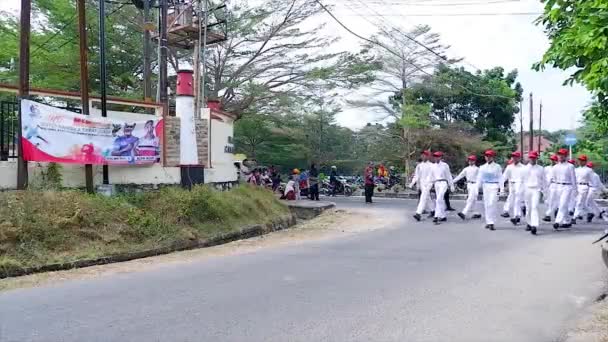 Muntok Indonesia September 2023 Siswa Sma Line White Uniforms Red — Stok Video