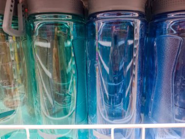 Mavimsi Maden Su Boruları Minimarket Rafına yerleştirildi