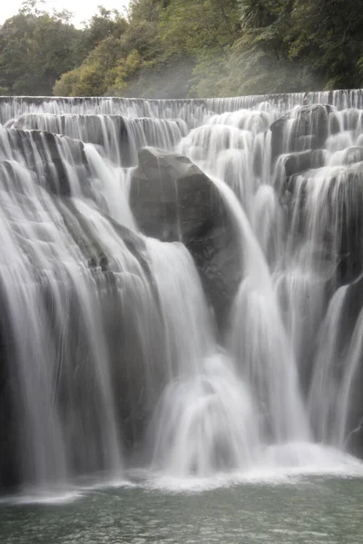 Водопад Прекрасный Вид Реку — стоковое фото