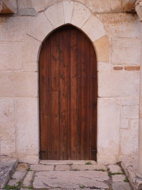 Antik taşların birleşimi sonsuz ve davetkar bir atmosfer yaratır. Seyahat, tarih ve mimari temalar için mükemmeldir.