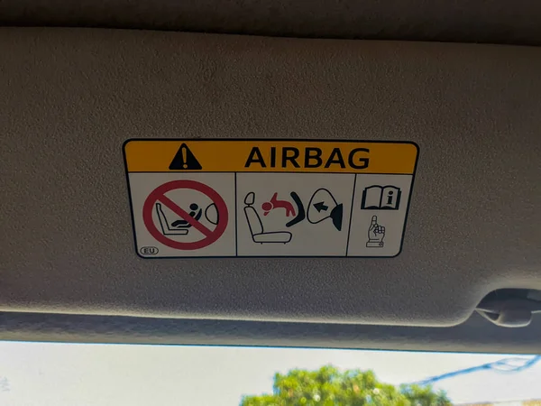 Σύμβολο Οδηγιών Προειδοποίησης Αερόσακου Στο Αυτοκίνητο — Φωτογραφία Αρχείου
