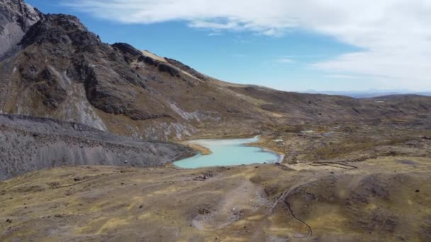 Increíblemente Hermoso Lago Las Montañas Perú — Vídeo de stock