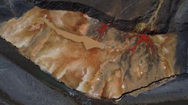 Truso Vadisi 'ndeki mineral geçitlerinin yukarıdan görünüşü. Georgia