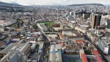 Ekvador 'un başkenti Quito' dur. Drone 'dan Görünüm