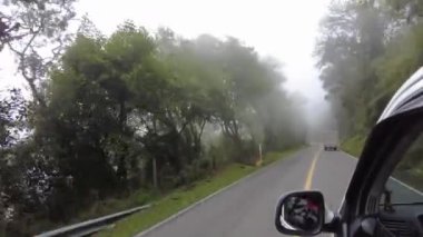 Bogota 'dan La Chorrera Falls' a giden yol.