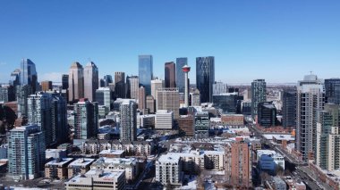 Calgary 'ler en yüksek binalar ve kule. Kanada Alberta 'da kış