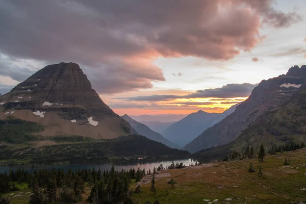 北西部の山々の夕日 — ストック写真