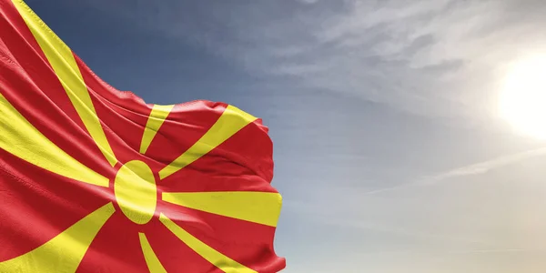 Észak Macedónia Nemzeti Zászló Szövet Hullámzó Gyönyörű Szürke Háttér — Stock Fotó
