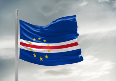 Cabo Verde Ulusal Bayrak Kumaşı Güzel gri arka planda sallanıyor.
