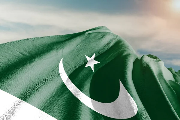 Pakistan Nationella Flagga Tyg Viftar Vacker Himmel Bakgrund — Stockfoto